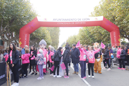 Carrera-de-la-Mujer-Almom_27oct2410271024