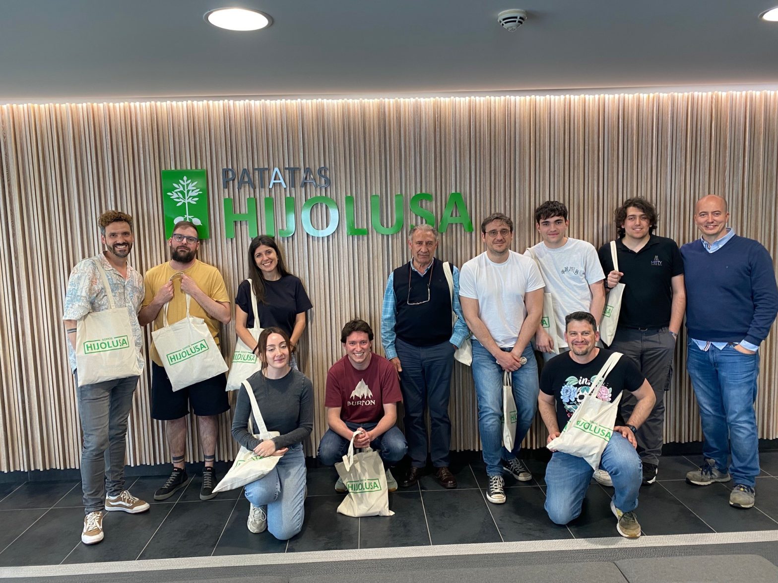 Noticias VISITA IES ASTURICA AUGUSTA